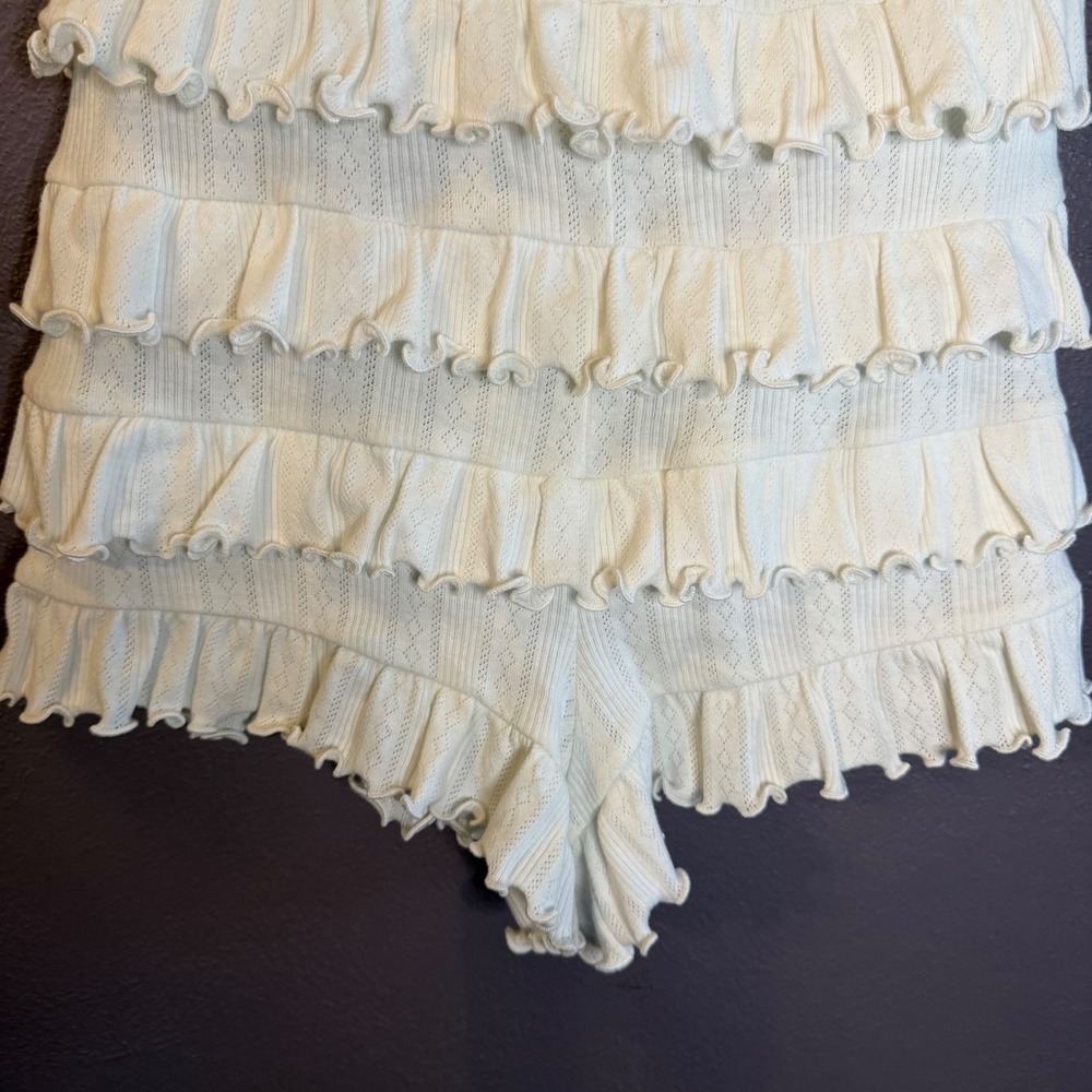 Out From Under Urban Outfitters White Tiered Ruffle Coquette Romper Sz M - Picture 3 of 6